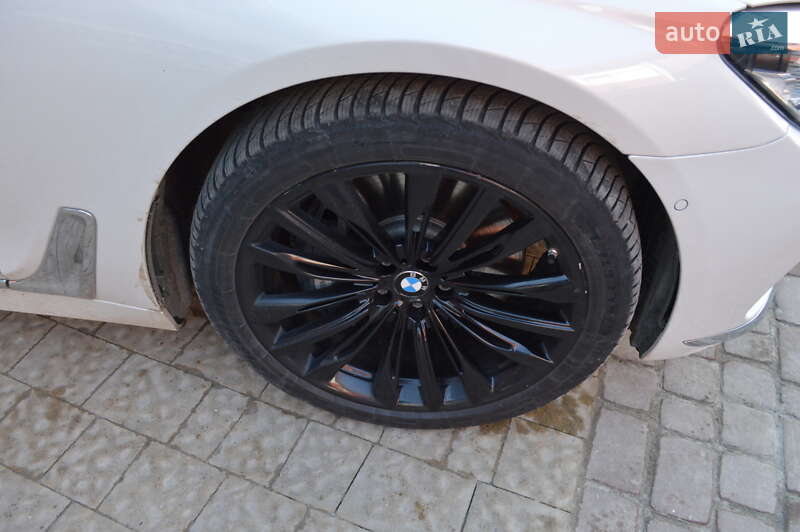 BMW 7 Series 2016