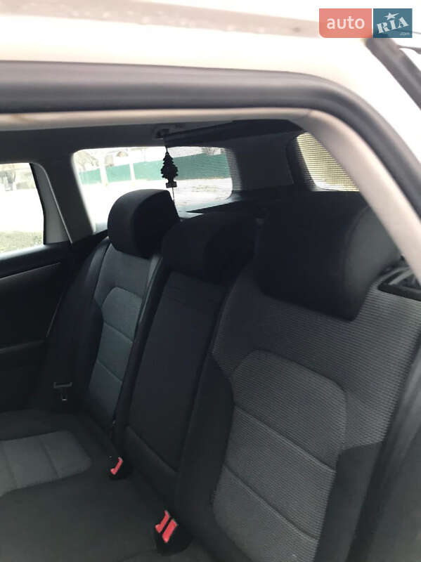 Volkswagen Passat 2012