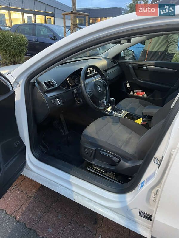 Volkswagen Passat 2012