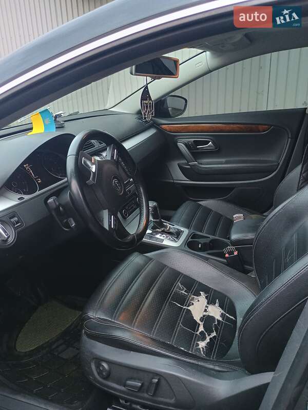 Volkswagen Passat CC 2010