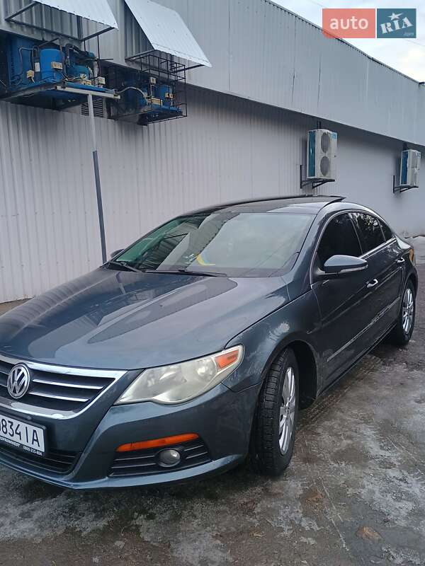 Volkswagen Passat CC 2010