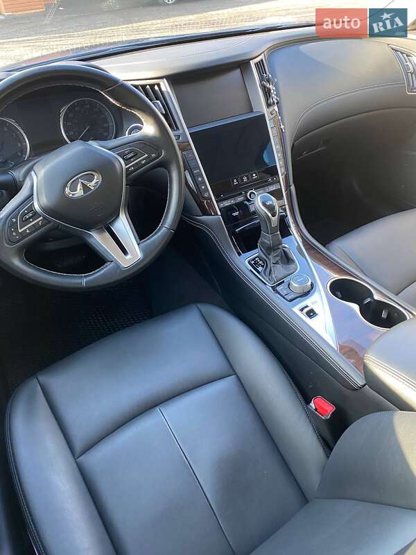 Infiniti Q50 2018