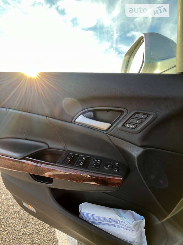 Honda Crosstour 2011