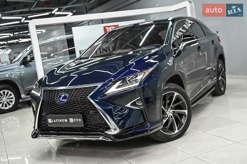 Lexus-17