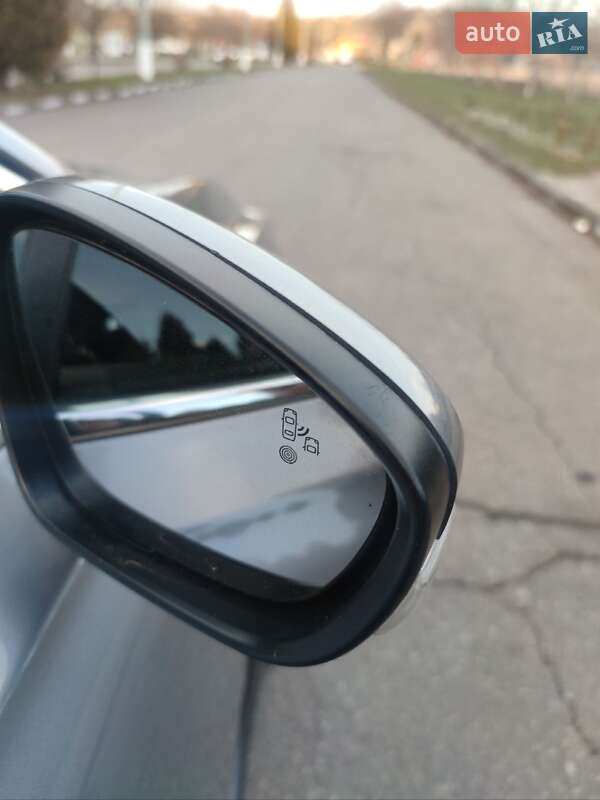 Peugeot 508 RXH 2016