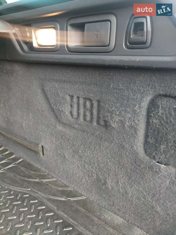 Peugeot 508 RXH 2016