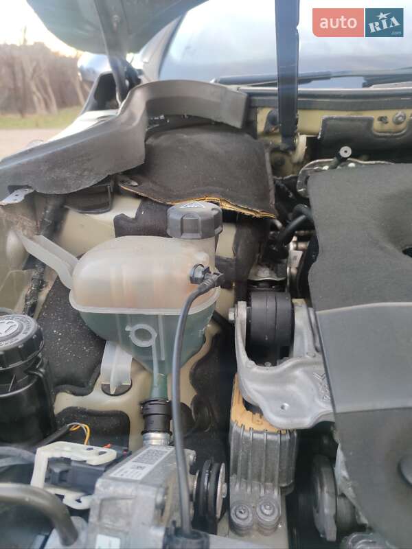 Peugeot 508 RXH 2016