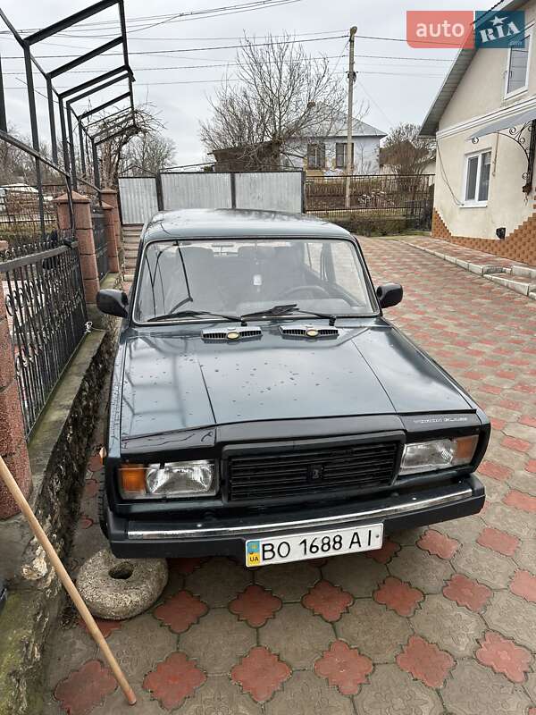 ВАЗ / Lada-2