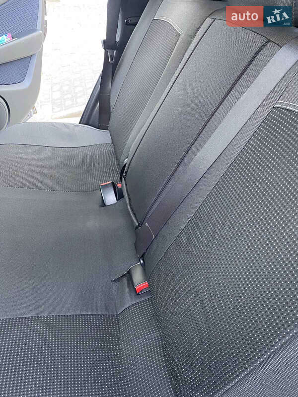 Mitsubishi Outlander 2008