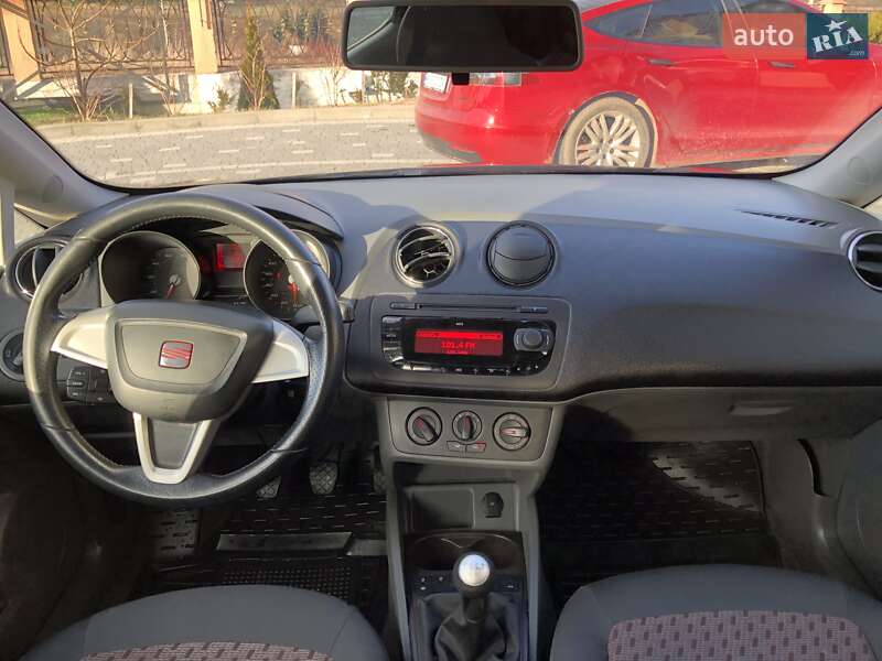 SEAT-53