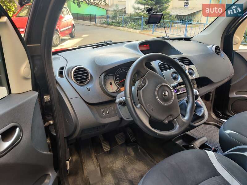 Renault-15