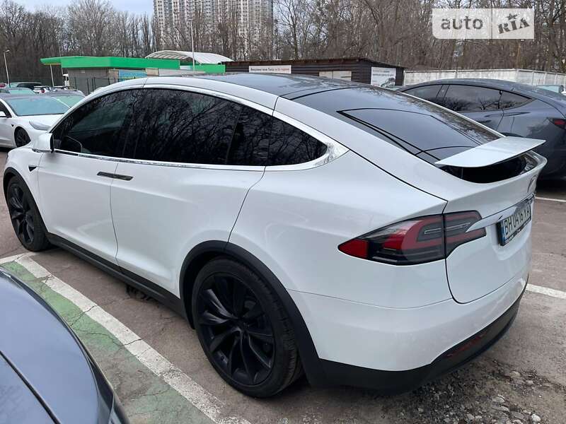 Tesla-9