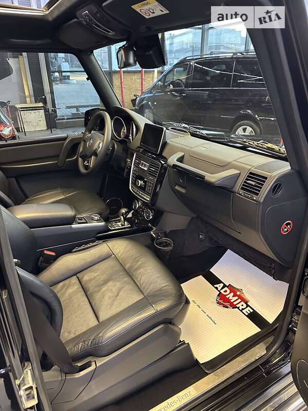 Mercedes-Benz G-Class 2015