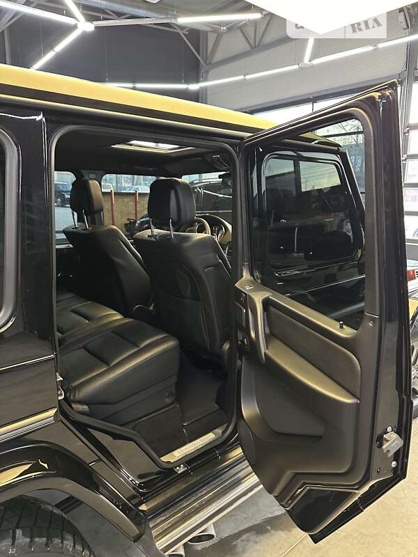 Mercedes-Benz G-Class 2015