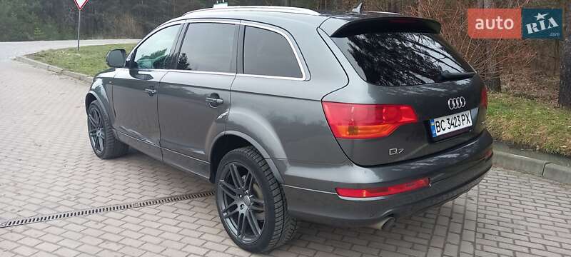 Audi-86
