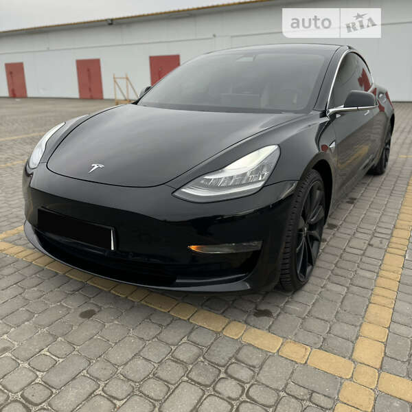 Tesla-1