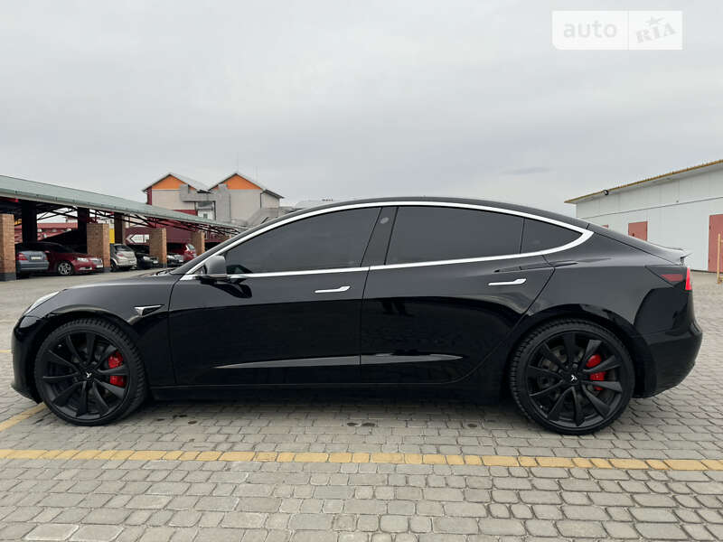 Tesla-16