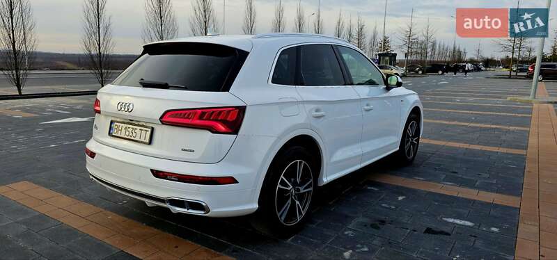 Audi-33