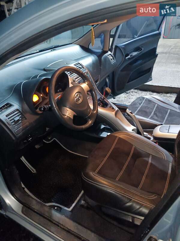 Toyota Auris 2007