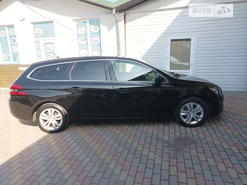 Peugeot 308 2015