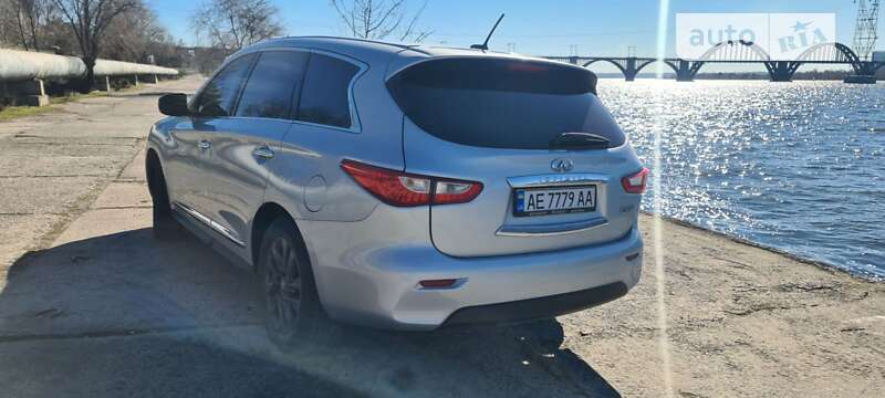 Infiniti-6