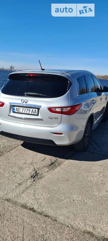 Infiniti-11