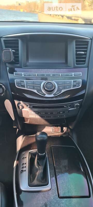 Infiniti-14