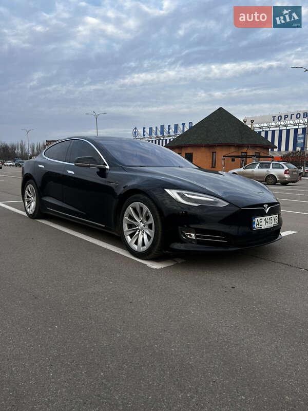 Tesla-4