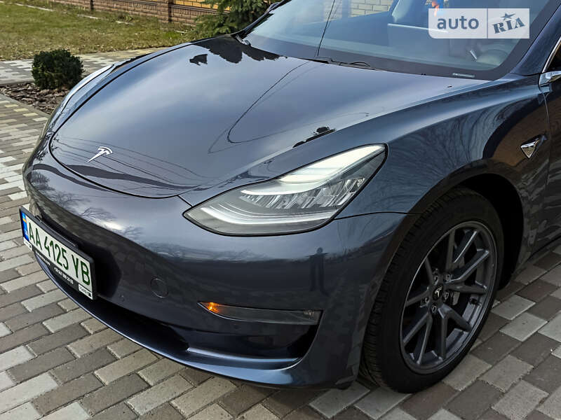Tesla-4