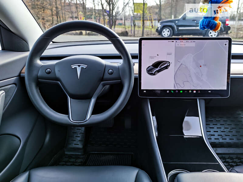 Tesla-44