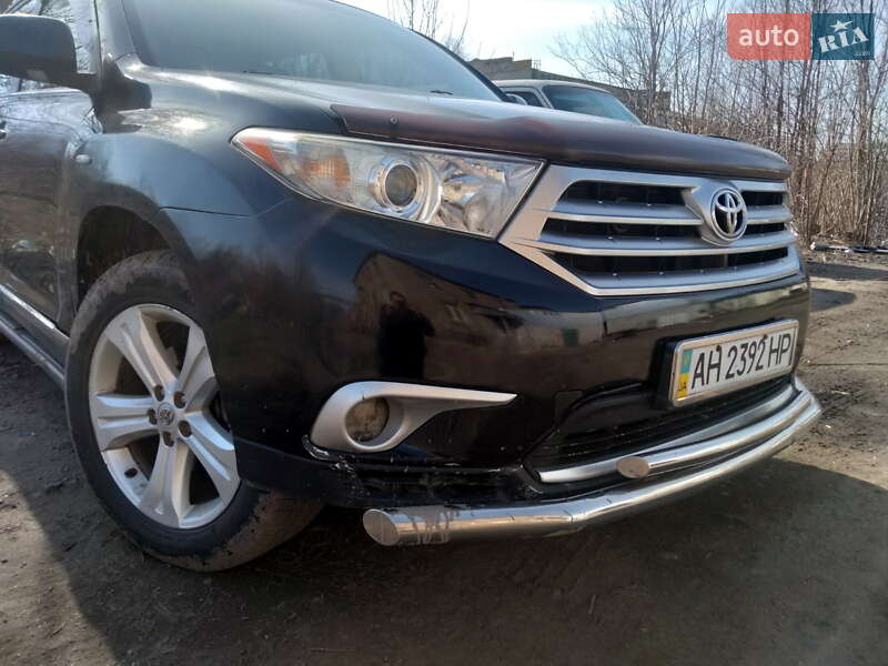 Toyota Highlander 2011