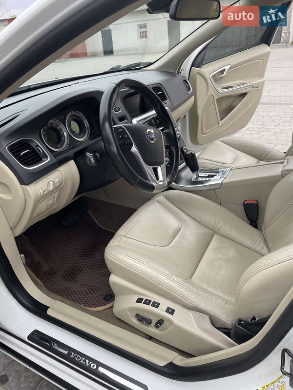 Volvo-15