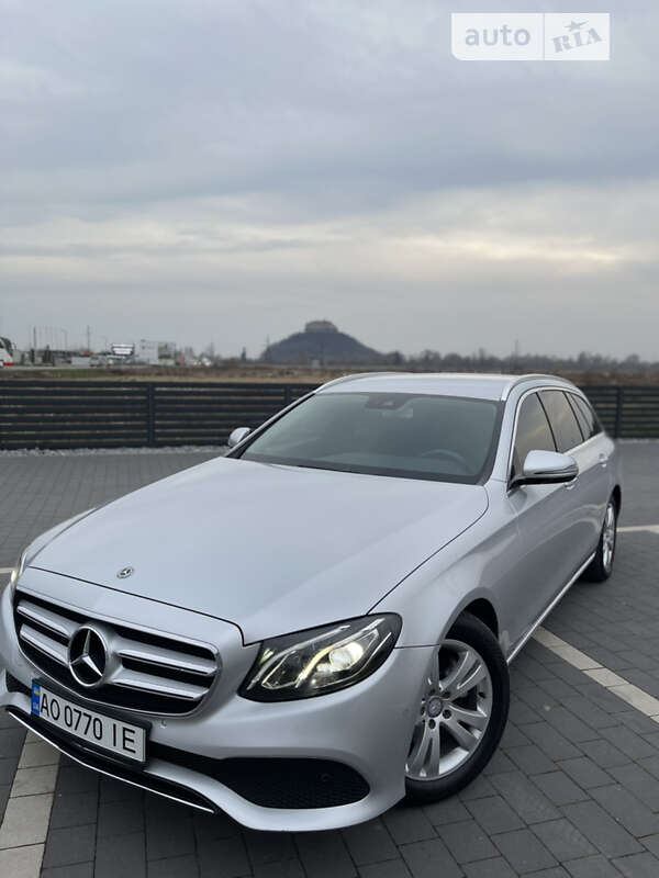 Mercedes-Benz E-Class 2017