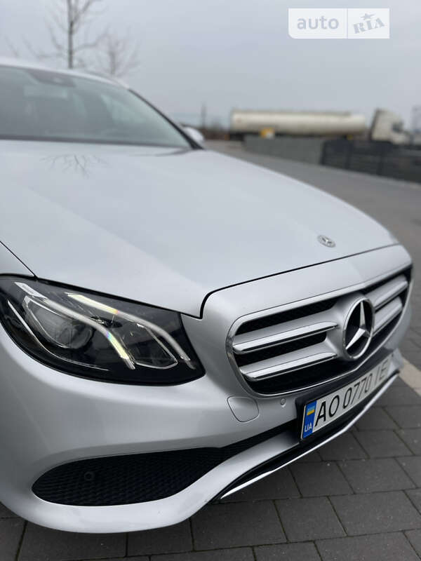 Mercedes-Benz E-Class 2017
