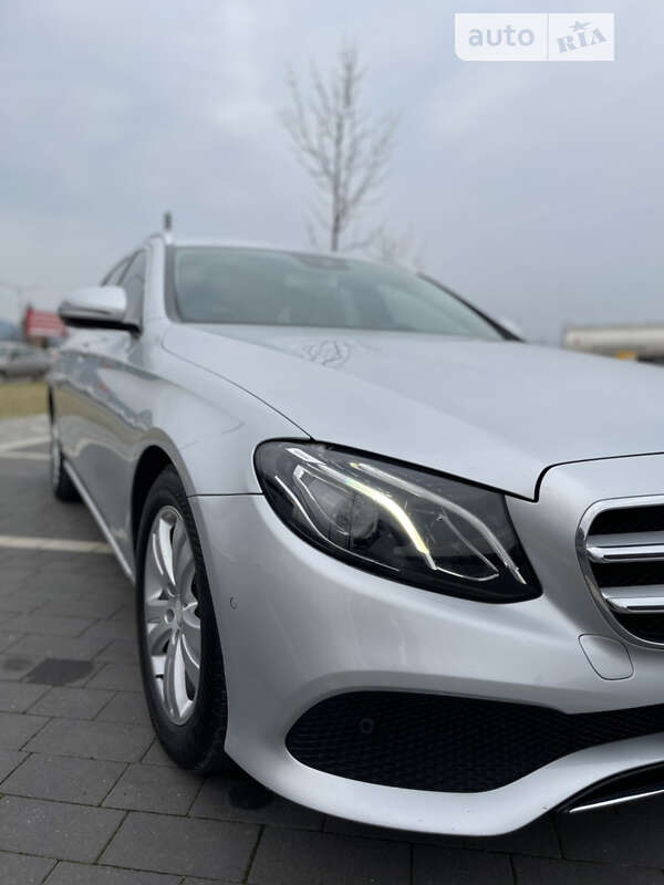 Mercedes-Benz E-Class 2017