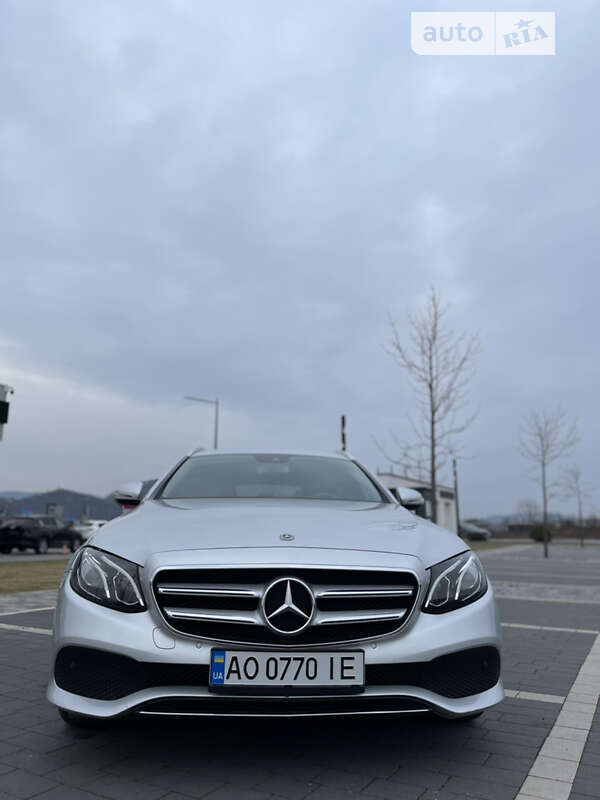 Mercedes-Benz E-Class 2017