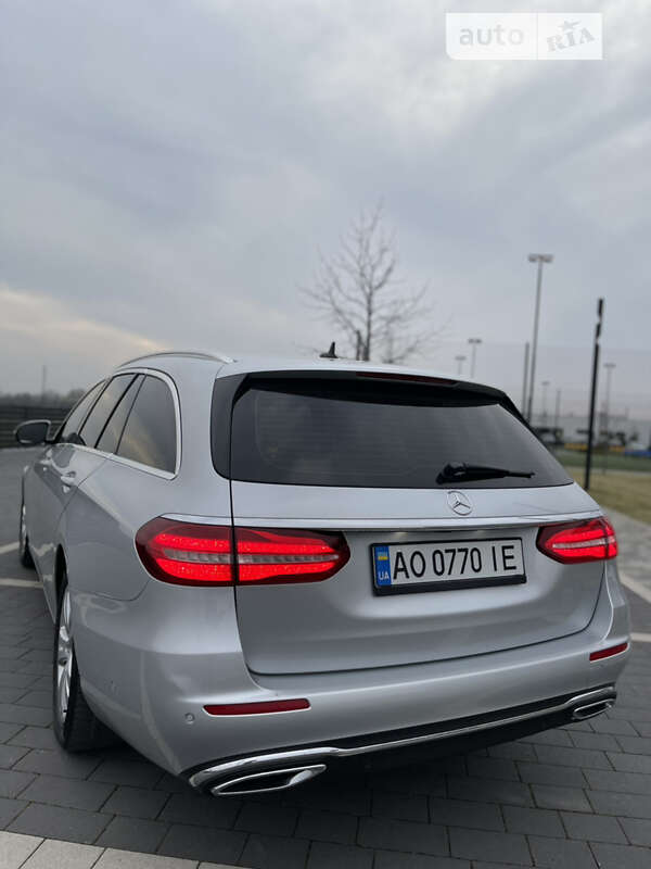 Mercedes-Benz E-Class 2017