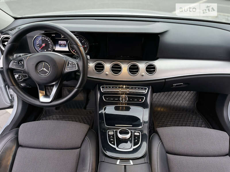 Mercedes-Benz E-Class 2017