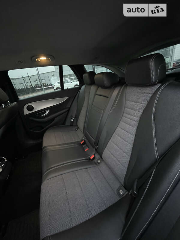 Mercedes-Benz E-Class 2017