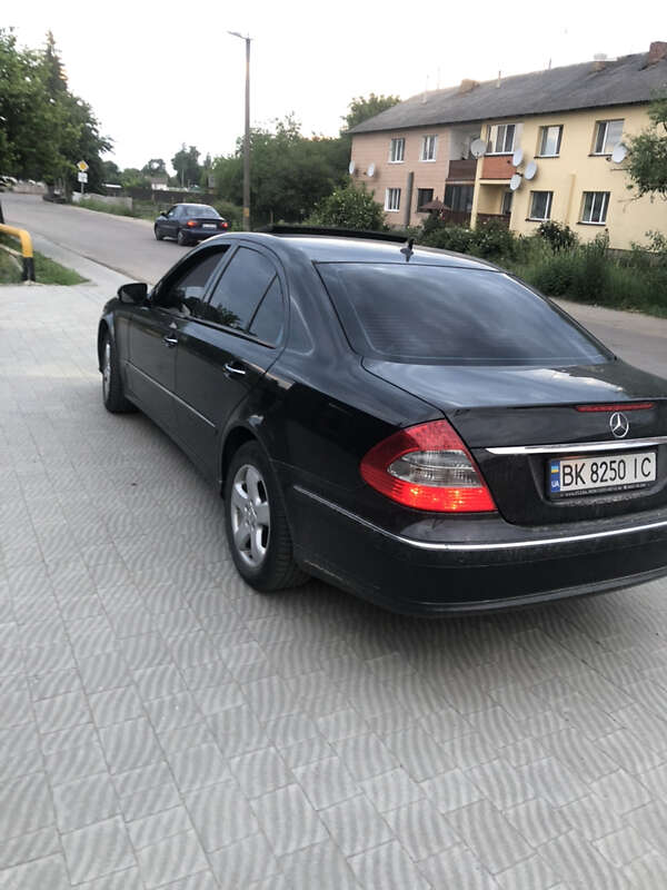 Mercedes-Benz E-Class 2007