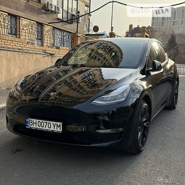 Tesla-3
