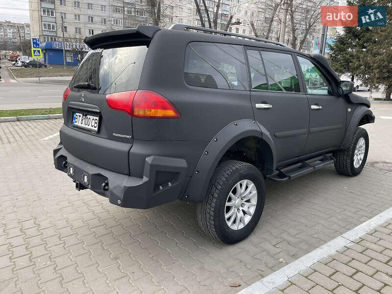 Mitsubishi Pajero Sport 2010