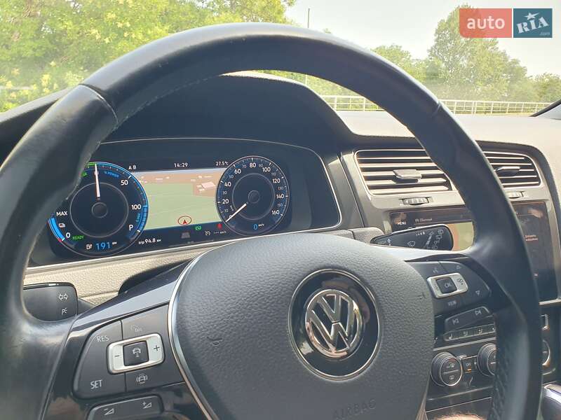 Volkswagen e-Golf 2018