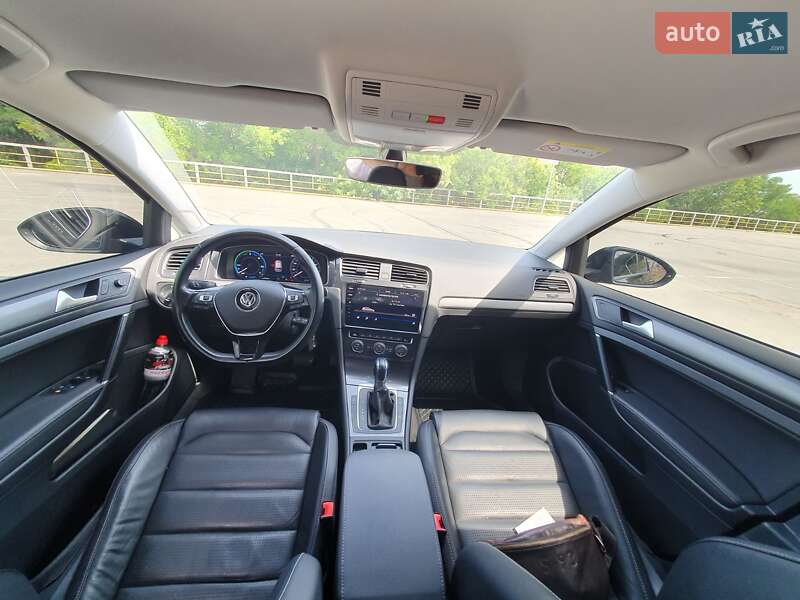 Volkswagen e-Golf 2018