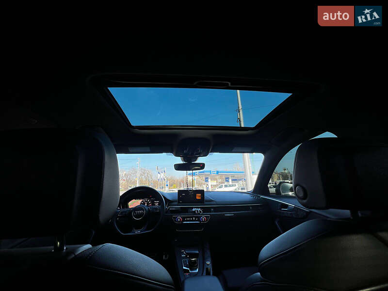 Audi-55