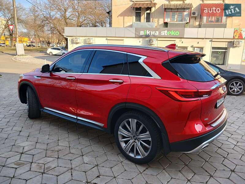 Infiniti QX50 2020