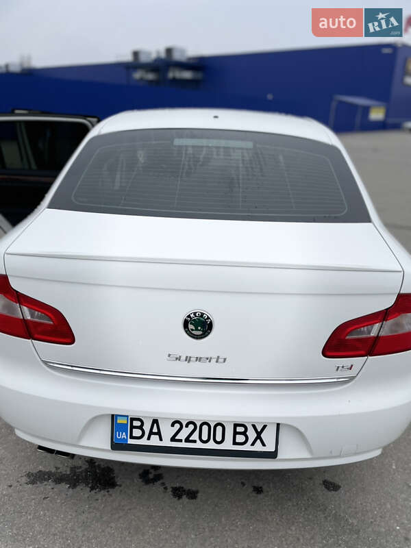 Skoda Superb 2013