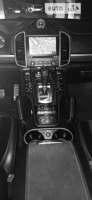 Porsche Cayenne 2016