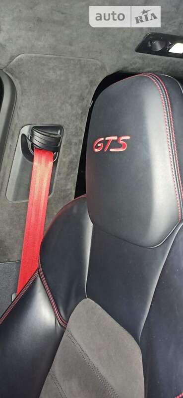 Porsche Cayenne 2016