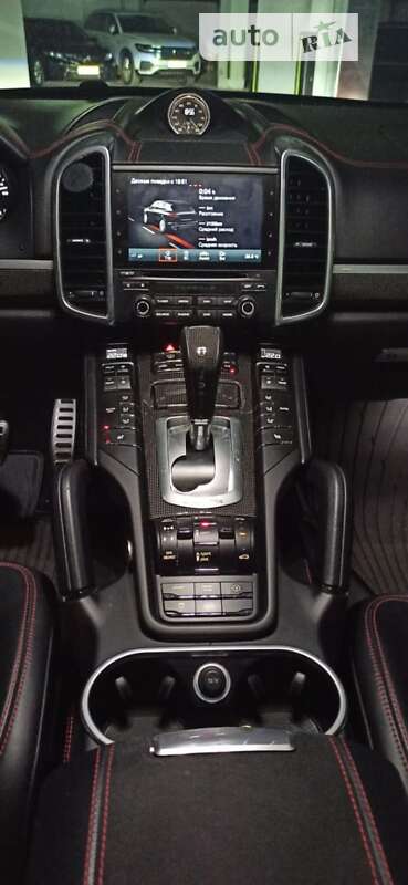 Porsche Cayenne 2016